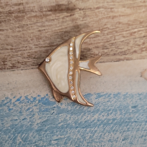 Copper and Creamy Enamel Fish Brooch with Rhinestones - Picture 1 of 4